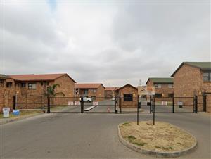 Ground-Floor Corner Unit – 3 Bedrooms, 2 Bathrooms in Witfield Ridge