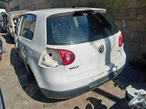 Vw golf 5 2.0 tdi Stripping For Spares  JJ's Automotive Supplies 