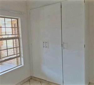 Room available for single lady in two bedroom townhouse pretoria east