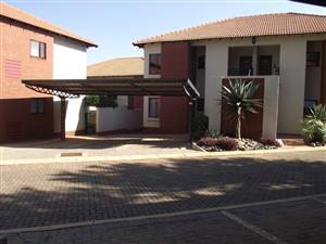 Townhouse For Sale in Pretorius Park