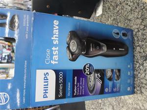 Philips Series 5000 Dry Shaver