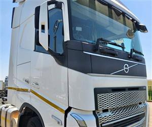 2022 VOLVO FH V5 440 (6×4)