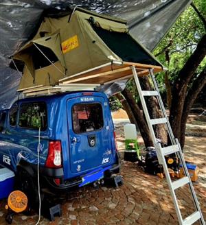 Rooftop tent 