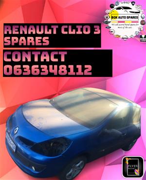 Renault Clio 3 stripping for spares 
