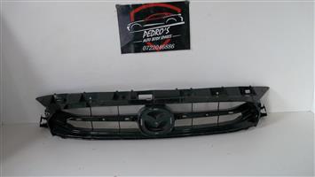 Mazda 2 radiator grille