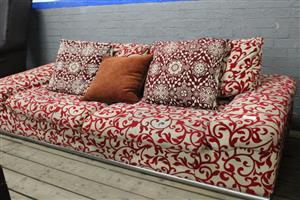 RED&GREY 3AND 1 SEATER COUCH(S066547A)