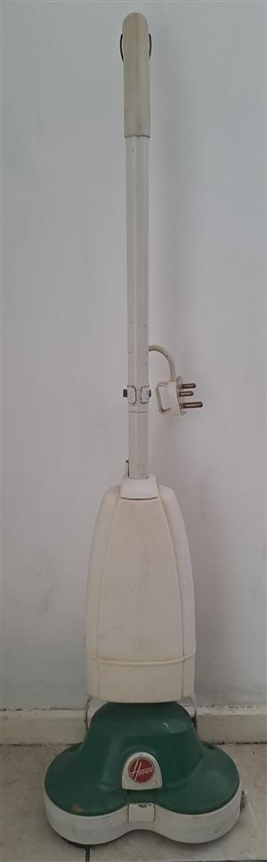 Hoover Carpet Cleaner. I am in Kew, Johannesburg. 