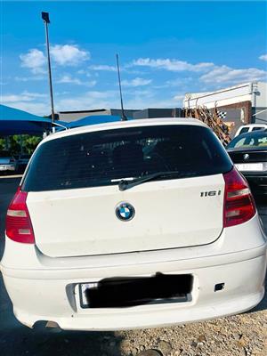 BMW E87 1Series parts for sale call or WhatsApp 