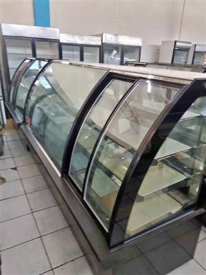 Hot and Cold Display Units 2.4m