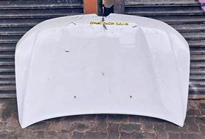 Renault Duster bonnet