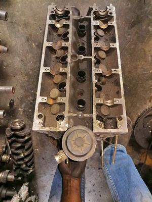 Citroën C5 cylinder head