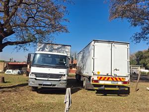 2 X Mercedes Benz Atego 8 Tonner for sale