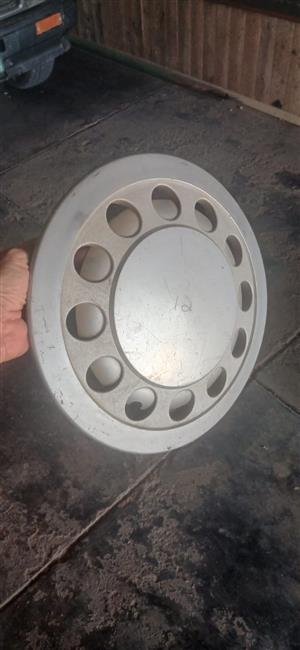Hub cap