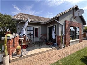 2 Bedroom Pet Friendly Unit in Meyersdal Alberton