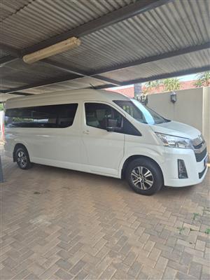 14 Toyota Quantum for Hire with Driver — Pretoria