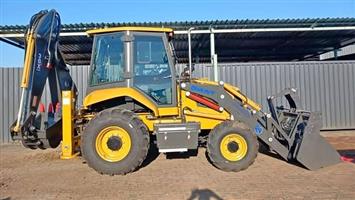 3GXP - 2.8 Ton TLB (ROPS/FOPS)