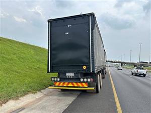 2012 TOP TRAILER TAUTLINERS X2