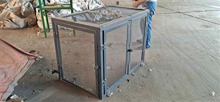 Kage for Generator to lock outside