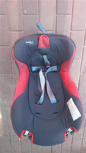 Car seat for sale. 