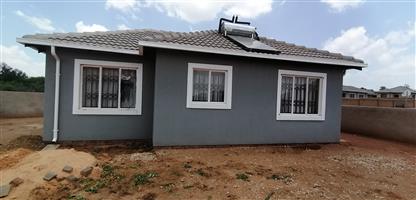 2 BEDROOM HOUSE FOR SALE IN THE ORCHARDS