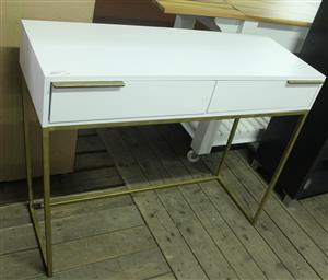 WHITE ENTRANCE TABLE S065201F