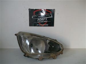 Mitsubishi Mirage '13-'17 right headlight