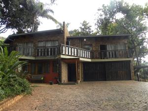 FOR SALE: SPACIOUS HOUSE IN FLORAUNA