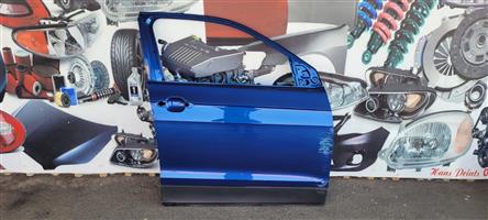 2023 VW T-CROSS RIGHT FRONT DOOR FOR SALE. IN EXCELLENT CONDITION