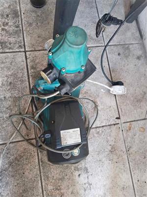 Water pump