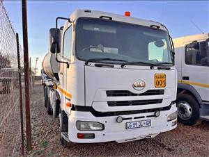 Nissan UD Quon GW 26 410 16000L Water Truck on Sale | Cash Deal