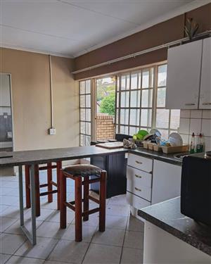 Faerie Glen room to rent