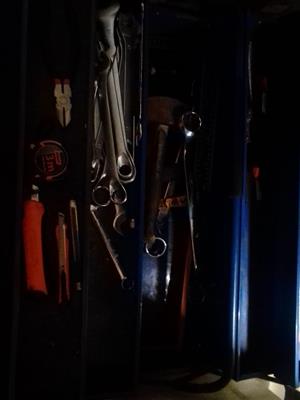 Tools an tool box for sale