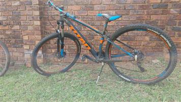 Titan Rogue Hornet 29” Mountain Bike – Excellent Condition (JHB)