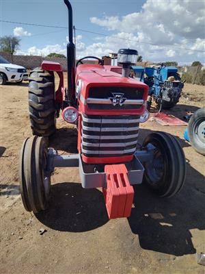 Massey Ferguson tractor 165
