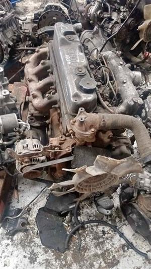 MITSUBISHI CANTER 4D31 ENGINES FOR SALE