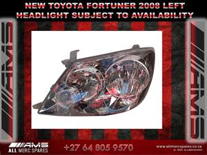 NEW TOYOTA FORTUNER 2008 LEFT HEADLIGHT
