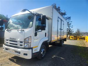 ISUZU F-SERIES FRR600 VOLUMEBODY TRUCK- T677