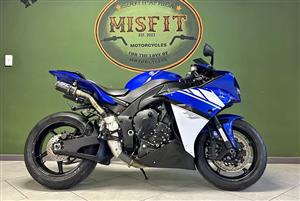2010 Yamaha R-1