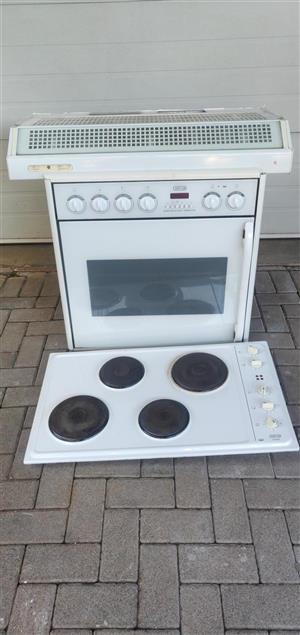 Defy 700mm oven, hob, extractor fan ...white colour