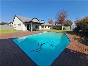 DOUBLE THE VALUE – ONE INCREDIBLE PROPERTY IN MEYERTON CENTRAL!
