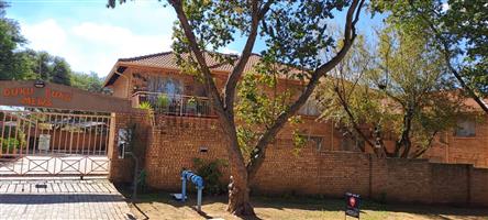Townhouse For Sale in Elandspark