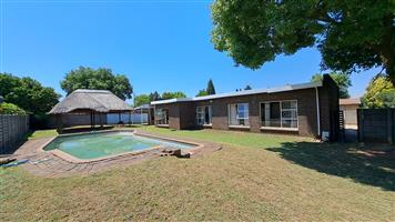 A Sunward Park Gem – Space, Style & Serenity Combined!