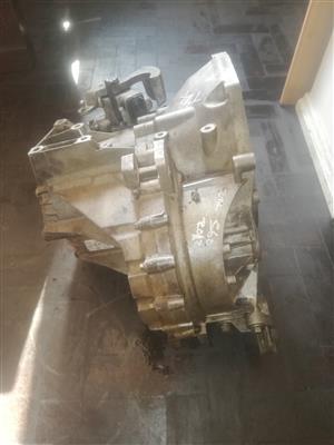 Volvo S60 T4 2012 manual gearbox for sale 
