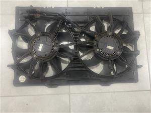 2019 PORSCHE MACAN RADIATOR FAN FOR SALE. IN PRISTINE CONDITION