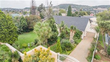 House For Sale in Winchester Hills