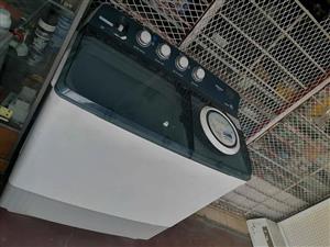 16 kg Brand new Hisense twin top