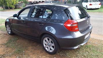 BMW HATCH BACK  2009 MODEL