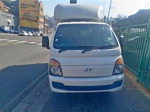 2017 Hyundai H100 2.6 Manual Diesel White