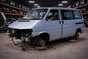 VW KOMBI T4 (OD-002) - STRIPPING FOR SPARES
