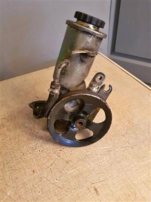 TOYOTA YARIS 1NZ POWER STEERING PUMP FORSALE